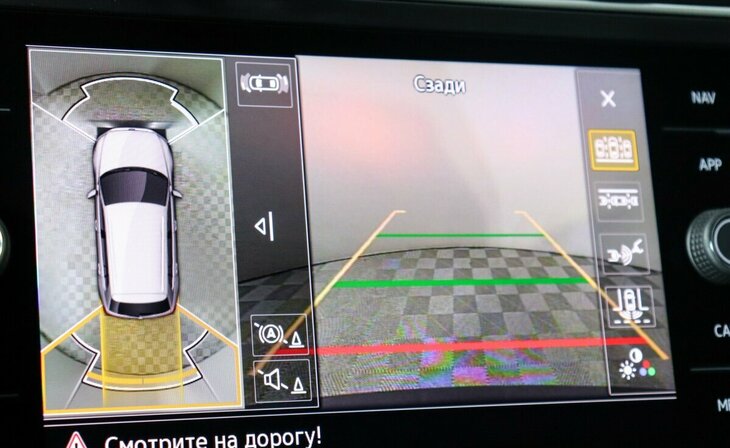 Volkswagen Tiguan - Фото 12