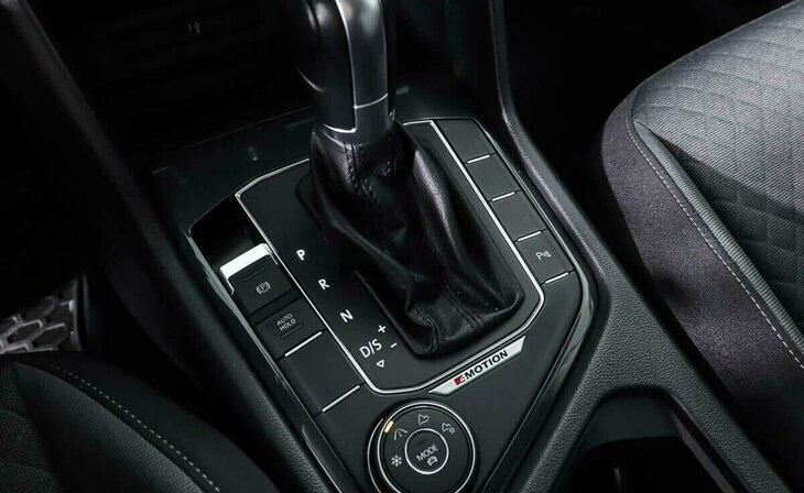 Volkswagen Tiguan - Фото 14