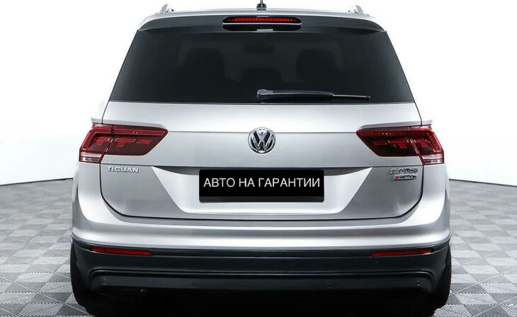 Volkswagen Tiguan - Фото 4