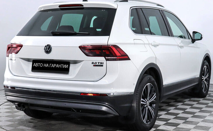 Volkswagen Tiguan - Фото 2