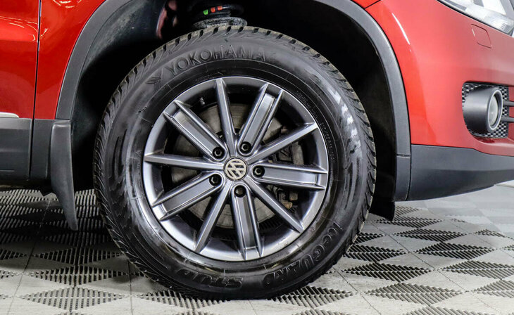 Volkswagen Tiguan - Фото 4