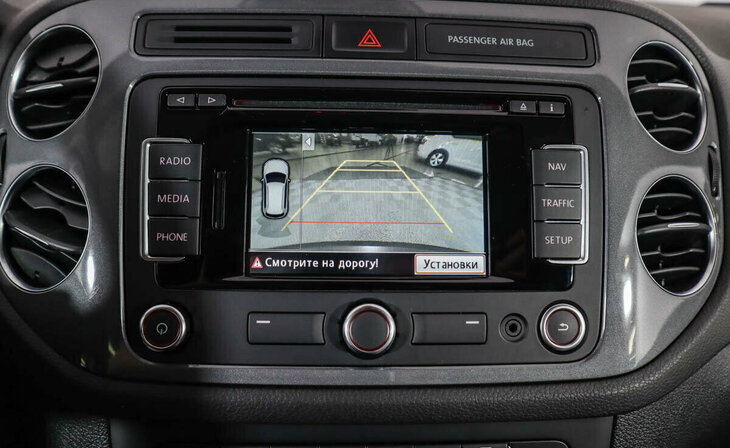 Volkswagen Tiguan - Фото 8