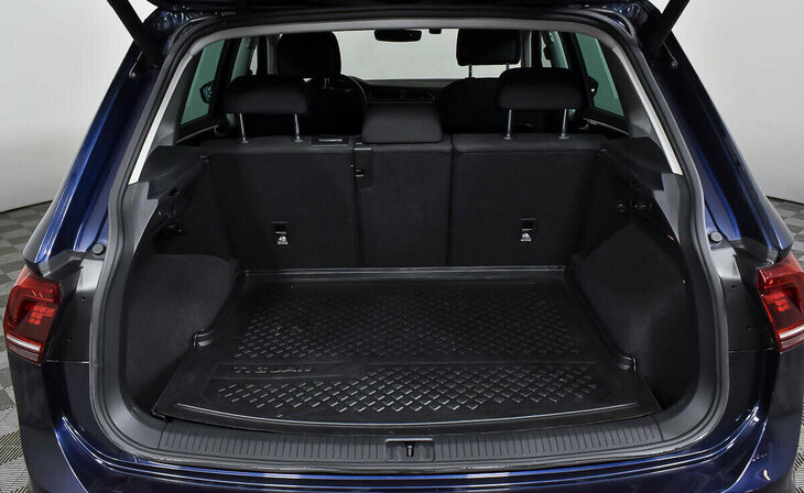 Volkswagen Tiguan - Фото 17