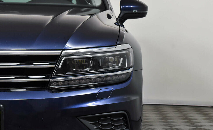 Volkswagen Tiguan - Фото 6