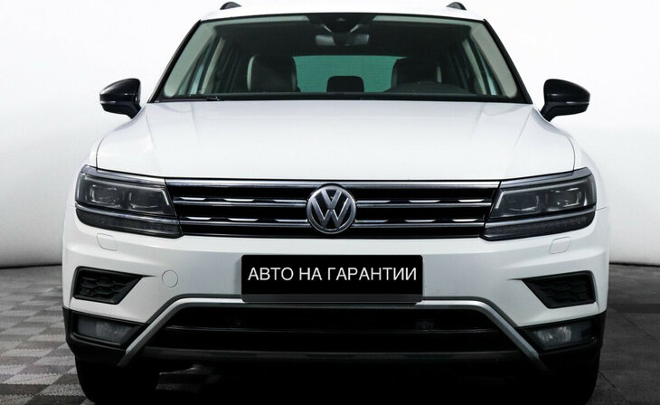 Volkswagen Tiguan - Фото 1