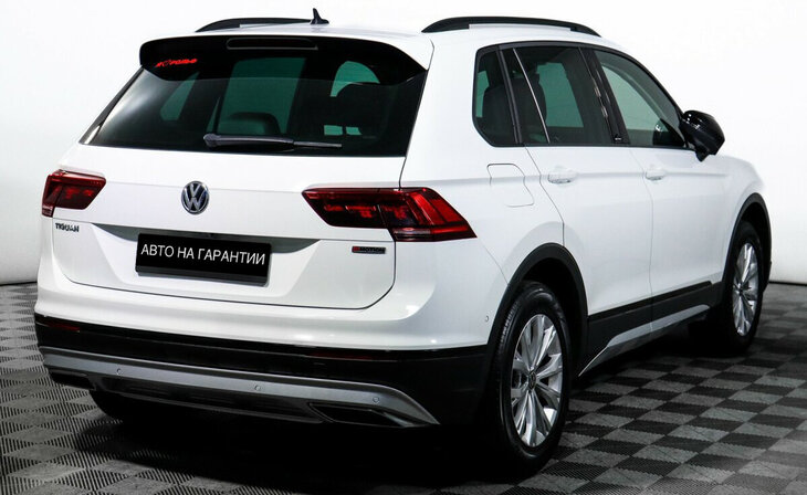 Volkswagen Tiguan - Фото 2