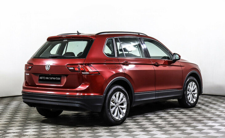 Volkswagen Tiguan - Фото 2
