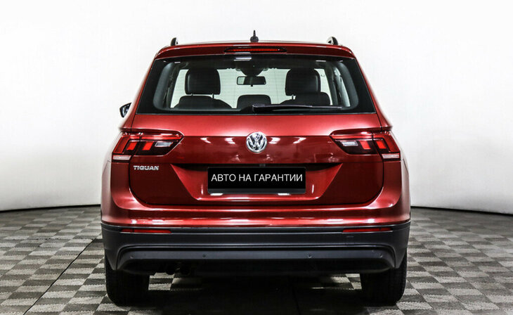 Volkswagen Tiguan - Фото 3
