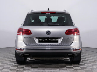 Volkswagen Touareg, II Рестайлинг, № лота 12728, фото 4