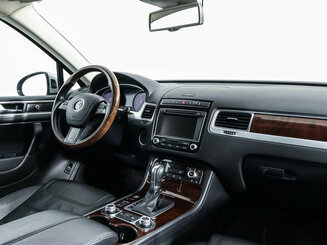 Volkswagen Touareg, II Рестайлинг, № лота 12728, фото 5