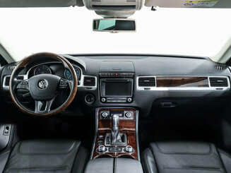 Volkswagen Touareg, II Рестайлинг, № лота 12728, фото 6