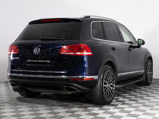Volkswagen Touareg, II Рестайлинг, № лота 12729, фото 3