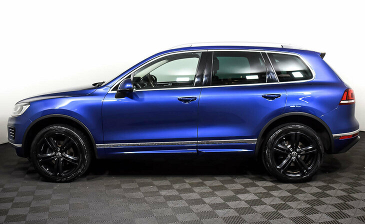 Volkswagen Touareg - Фото 2
