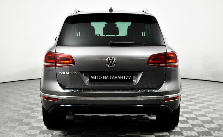 Volkswagen Touareg - Фото 3