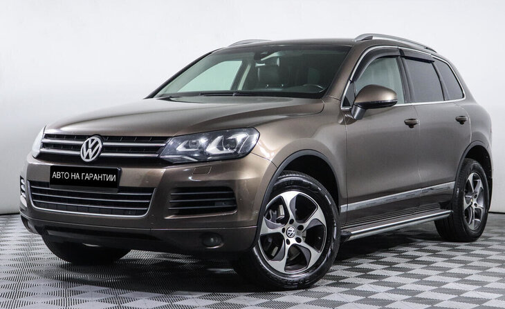 Volkswagen Touareg - Фото 0