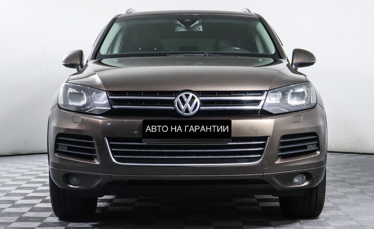Volkswagen Touareg - Фото 1