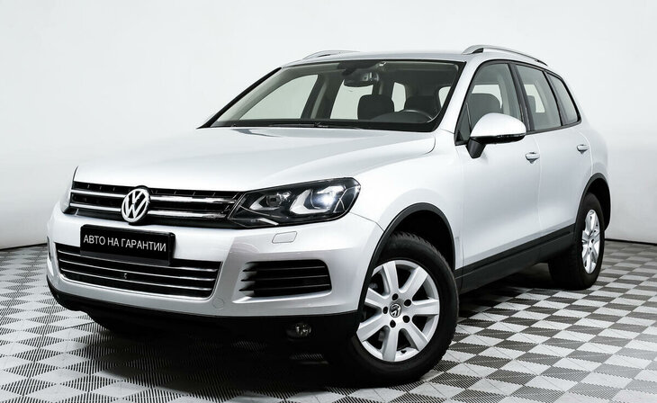 Volkswagen Touareg - Фото 0