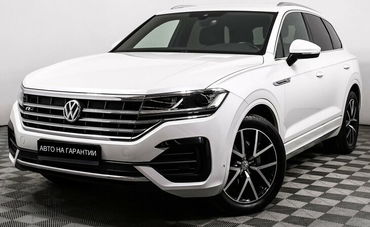 Volkswagen Touareg - Фото 0