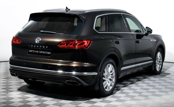 Volkswagen Touareg - Фото 2