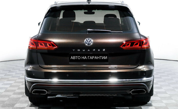 Volkswagen Touareg - Фото 3