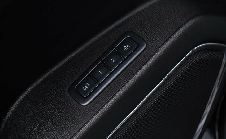 Chevrolet Tahoe - Фото 15