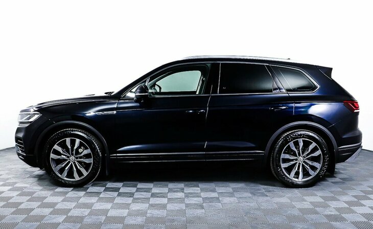 Volkswagen Touareg - Фото 2