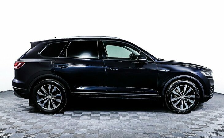 Volkswagen Touareg - Фото 3