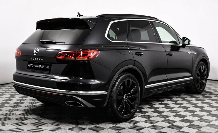 Volkswagen Touareg - Фото 4