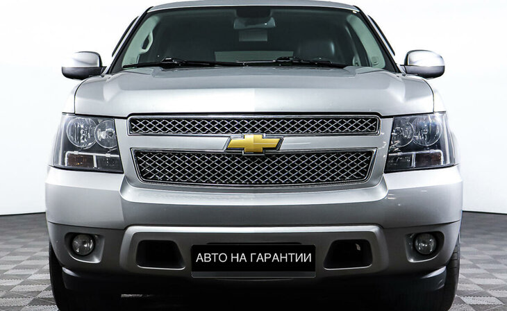 Chevrolet Tahoe - Фото 1