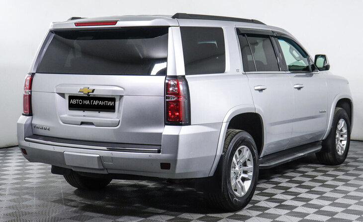 Chevrolet Tahoe - Фото 2