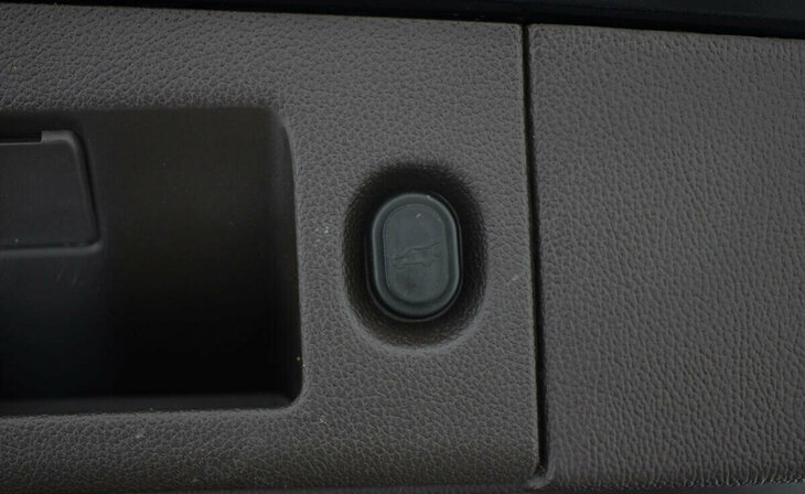 Chevrolet Tahoe - Фото 19