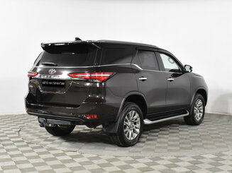 Toyota Fortuner, II Рестайлинг, № лота 12785, фото 3