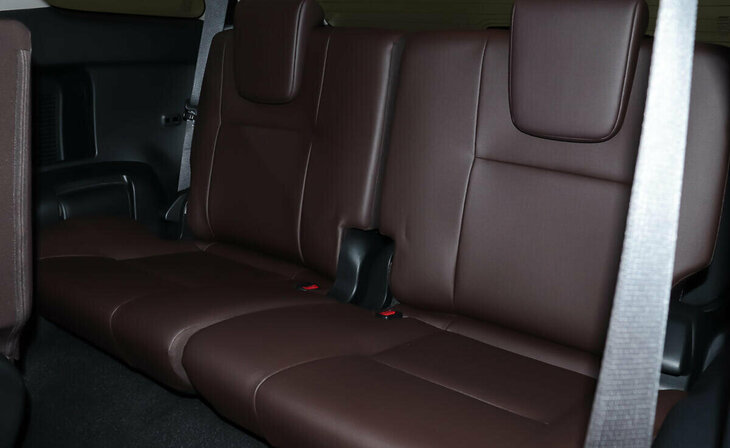 Toyota Fortuner - Фото 18