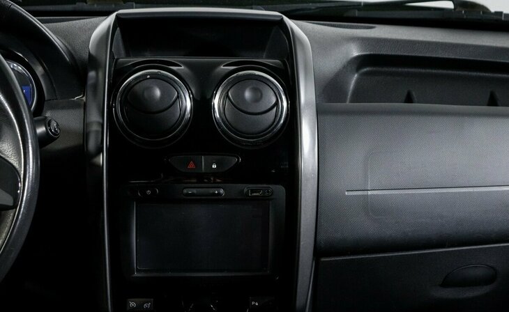 Renault Duster - Фото 9