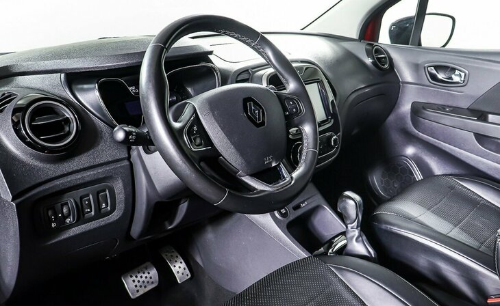 Renault Kaptur - Фото 11
