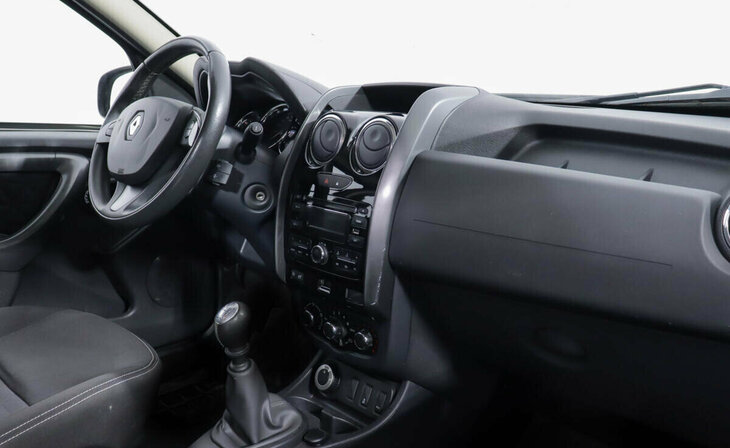 Renault Duster - Фото 6