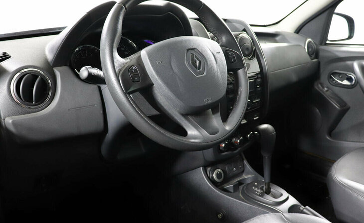 Renault Duster - Фото 6
