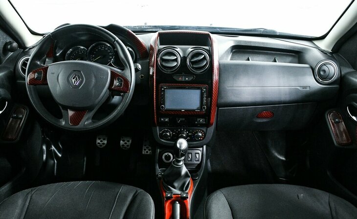 Renault Duster - Фото 8