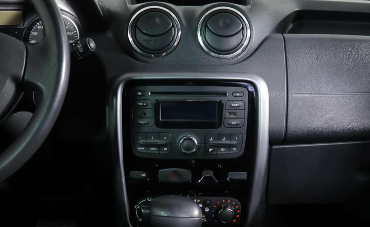 Renault Duster - Фото 10