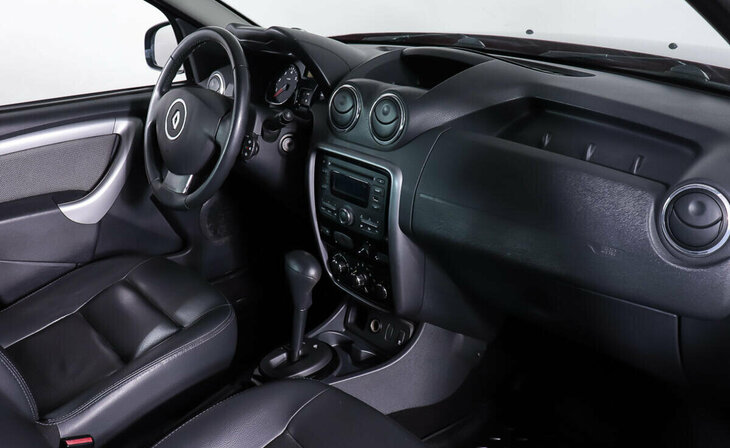 Renault Duster - Фото 7