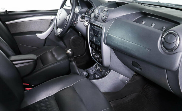 Renault Duster - Фото 9