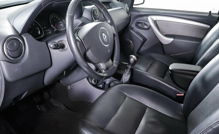 Renault Duster - Фото 10