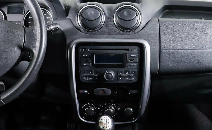 Renault Duster - Фото 12