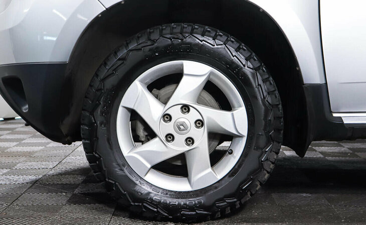 Renault Duster - Фото 8