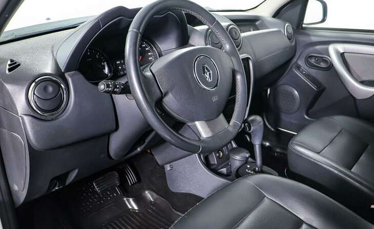 Renault Duster - Фото 9