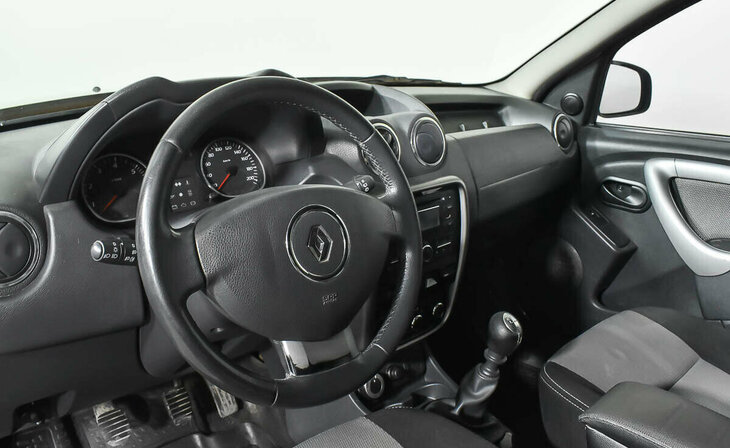 Renault Duster - Фото 7