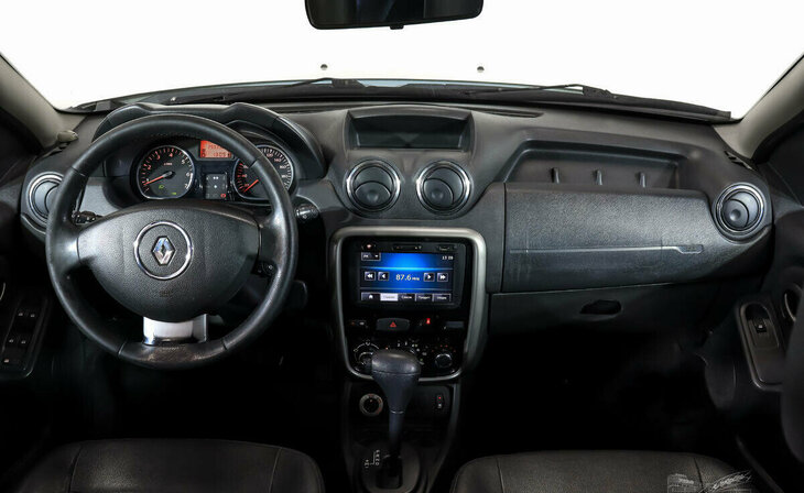 Renault Duster - Фото 7