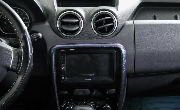 Renault Duster - Фото 7