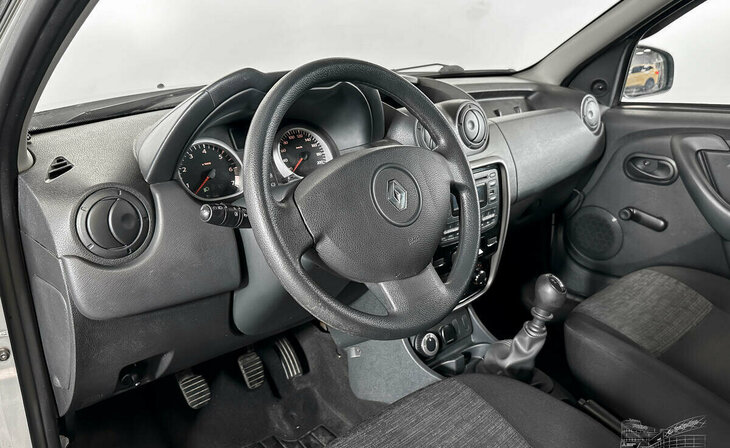 Renault Duster - Фото 8