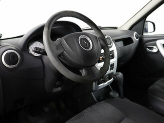 Renault Logan, I Рестайлинг, № лота 12859, фото 6